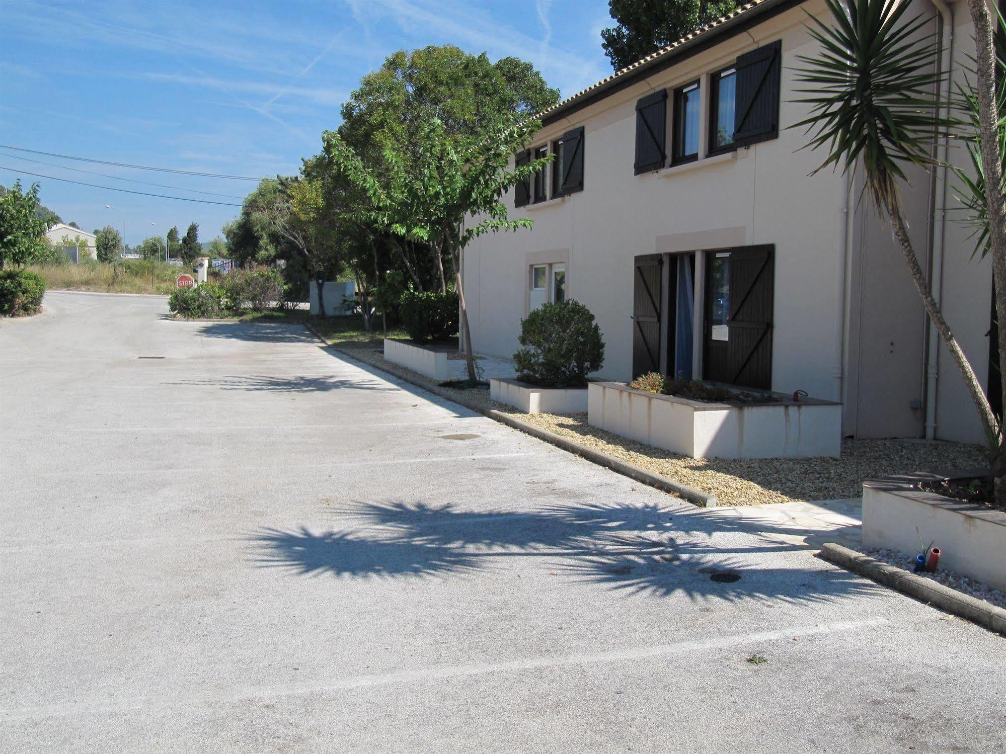 Hotel Le Coudon La Farlède Exterior foto